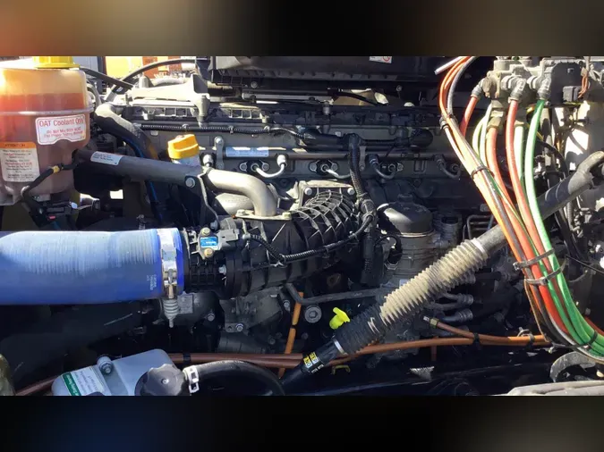 2022 Freightliner Cascadia 126