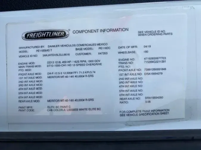 2020 Freightliner Cascadia