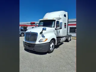 2019 NAVISTAR INTERNATIONAL LT625 SLPR CAB