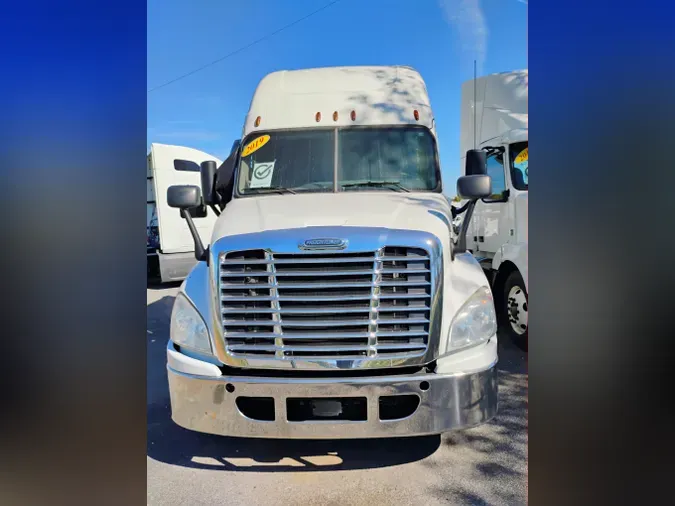 2019 FREIGHTLINER/MERCEDES CASCADIA 125