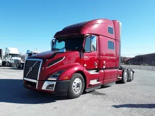 2019 Volvo VNL64T860