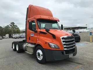 2019 Freightliner T11664ST