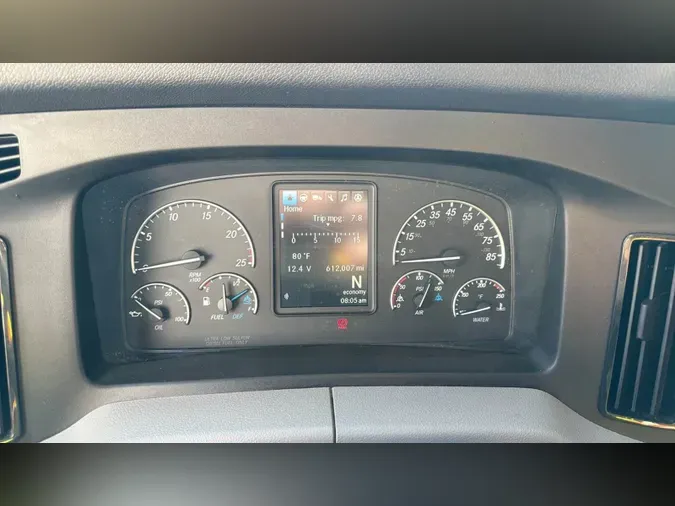 2022 Freightliner Cascadia 126a5be70db322d36a45de4fa0158718ba2