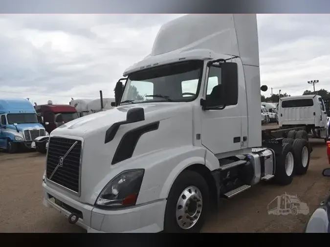 2014 VOLVO VNL64T300a5c031f52aa41897e70869365e7c6fd6