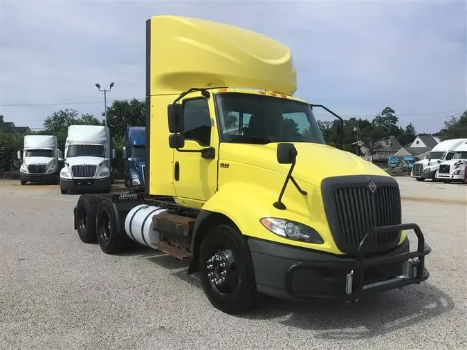 2018 INTERNATIONAL RH613