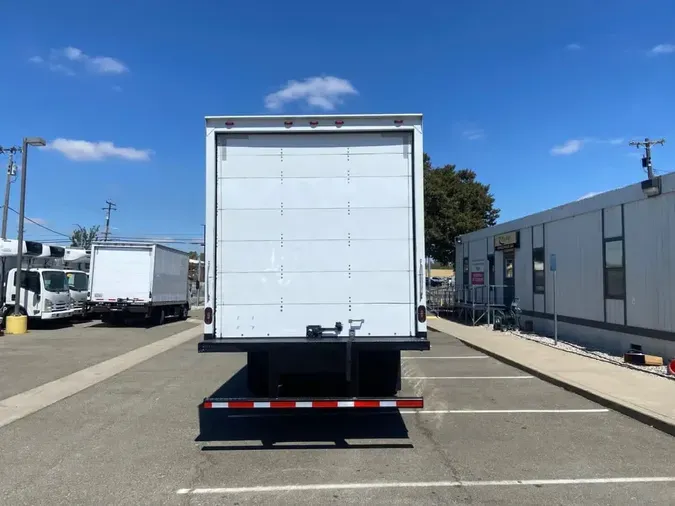 2017 NAVISTAR INTERNATIONAL 4300