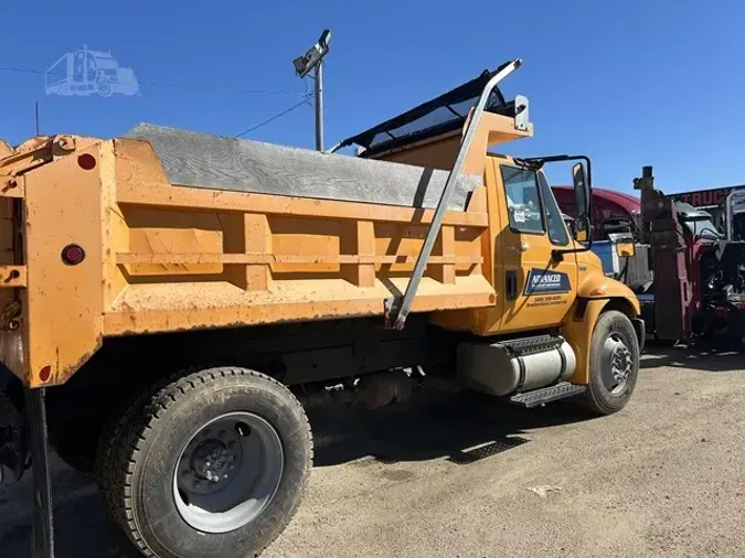 2013 INTERNATIONAL DURASTAR 4300