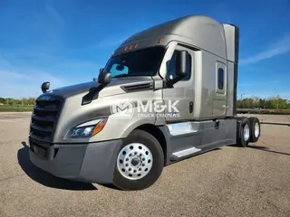 2025 FREIGHTLINER Cascadia 126