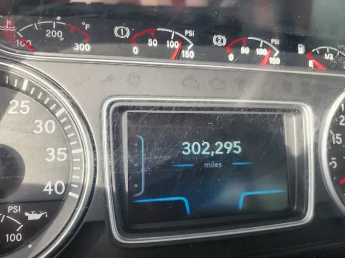 2019 NAVISTAR INTERNATIONAL MV607 (4X2)a5d0d1e07869a13828221fa609b818f9