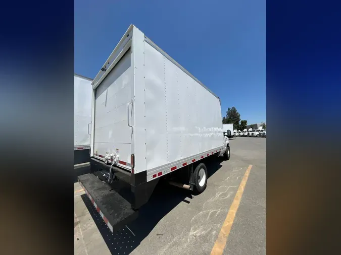 2019 FORD MOTOR COMPANY E450