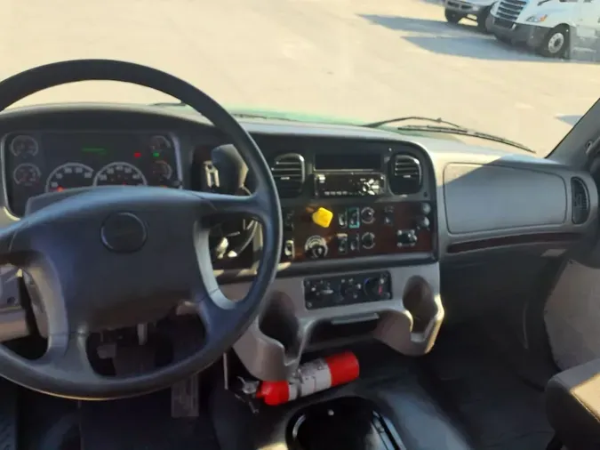 2020 FREIGHTLINER/MERCEDES M2 106
