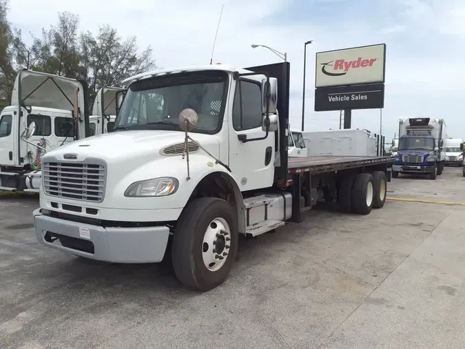 2016 FREIGHTLINER M2 106