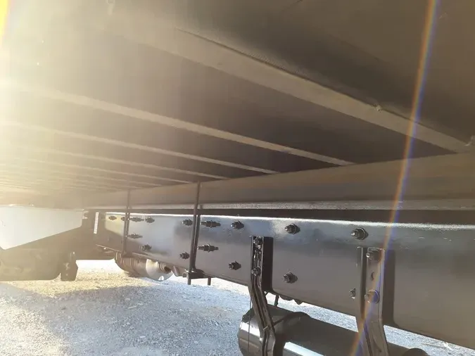 2021 FREIGHTLINER M2 106