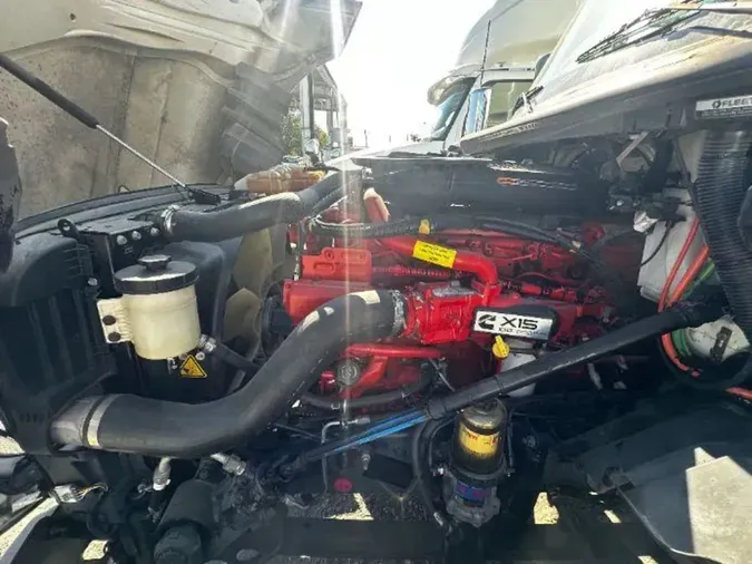 2020 NAVISTAR INTERNATIONAL LT625 DAYCAB T/A