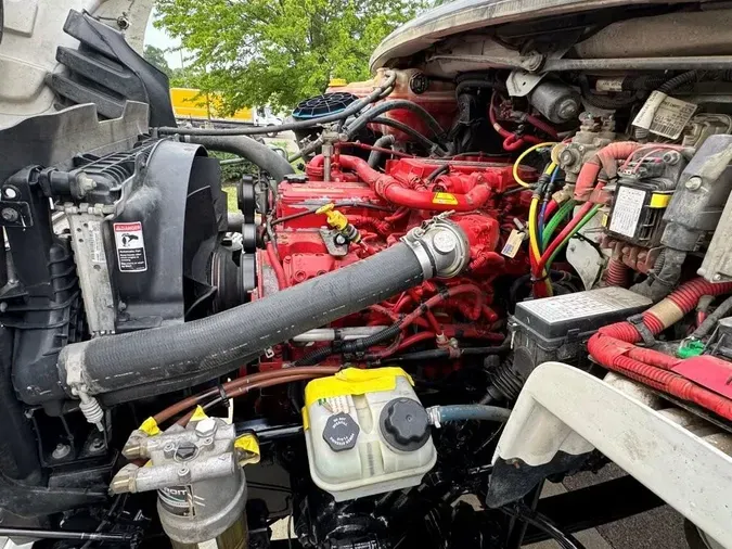 2020 Freightliner Business Class M2 106