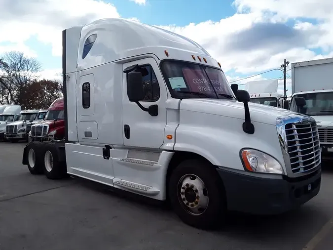 2020 FREIGHTLINER/MERCEDES CASCADIA 125