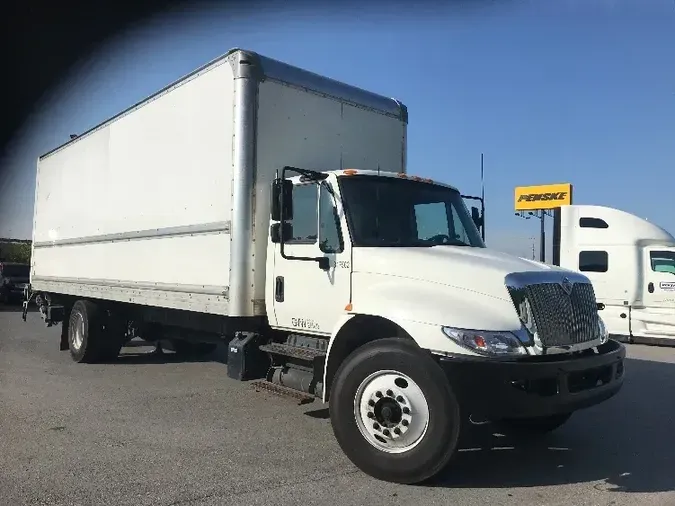 2018 International 4300