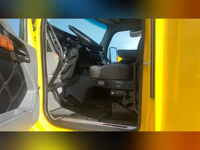 2020 KENWORTH T680
