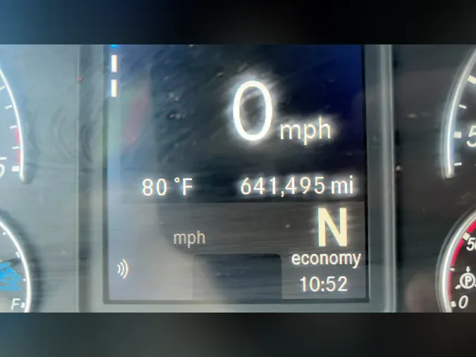 2022 Freightliner Cascadia 126