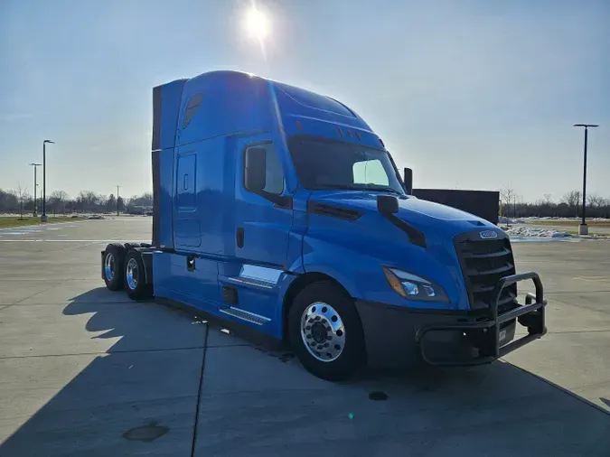 2022 Freightliner Cascadia