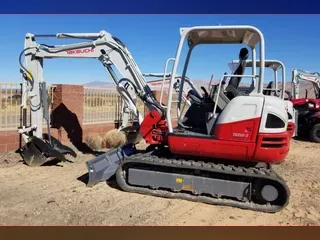2020 TAKEUCHI TB250-2R