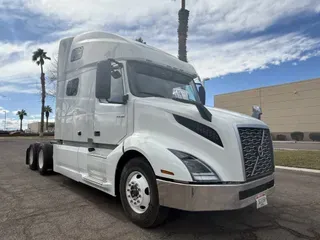 2019 VOLVO VNL64T-760