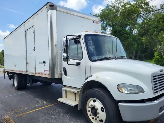 2019 FREIGHTLINER/MERCEDES M2 106