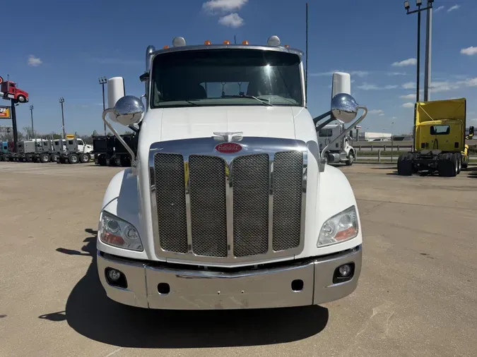 2019 Peterbilt 579