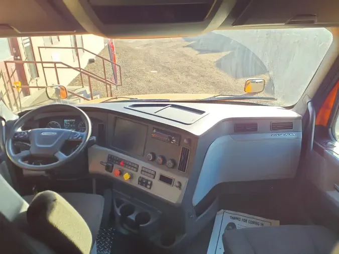 2019 FREIGHTLINER/MERCEDES NEW CASCADIA PX12664