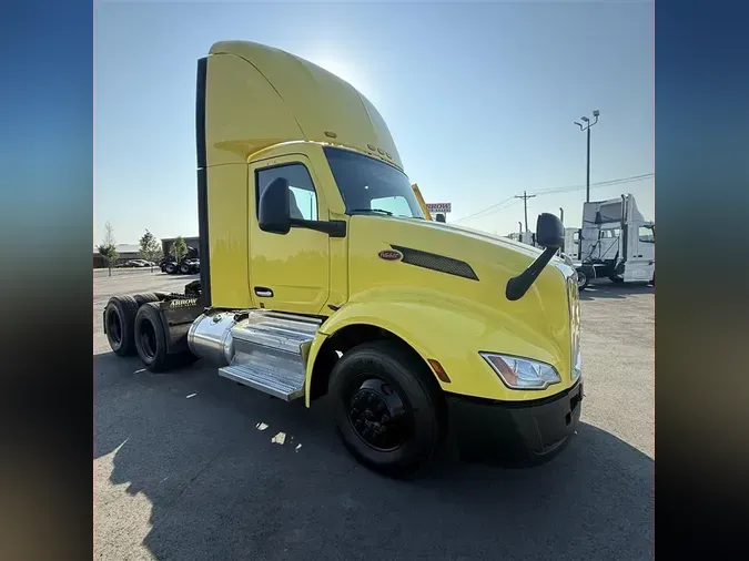 2023 PETERBILT 579