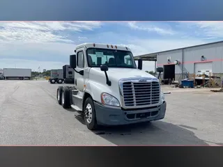 2018 Freightliner Cascadia