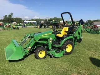 2021 John Deere 2025R