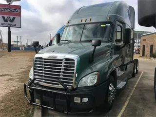 2018 Freightliner CASCADIA 125