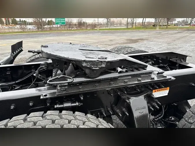 2023 FREIGHTLINER CA126