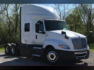 2019 International LT625 6x4