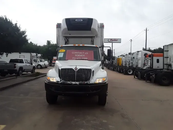 2017 NAVISTAR INTERNATIONAL 4300