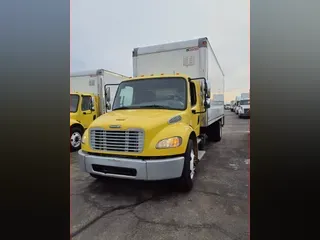 2016 FREIGHTLINER/MERCEDES M2 106