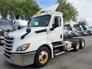 2019 FREIGHTLINER NEW CASCADIA PX12664