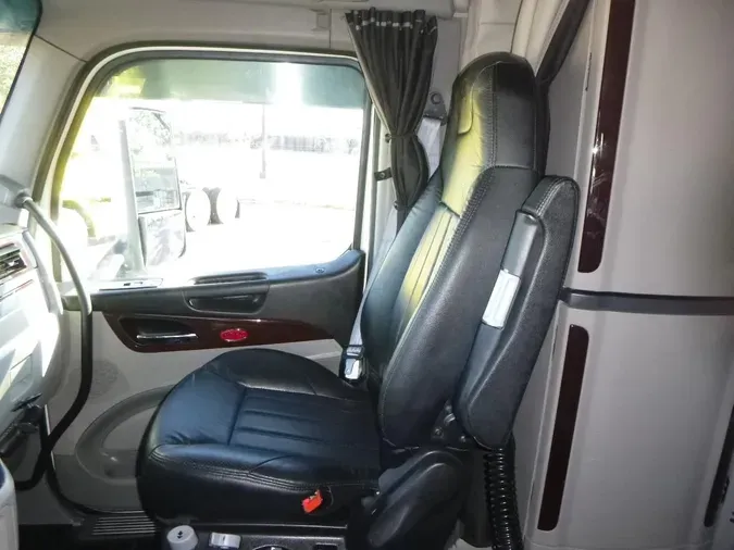 2021 Peterbilt 579