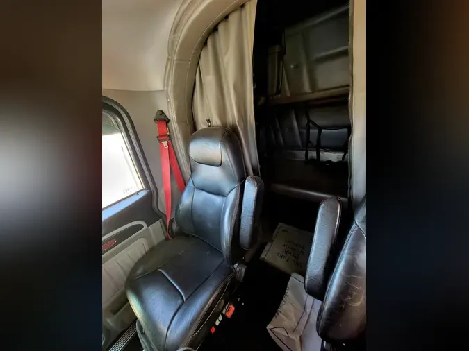 2021 Peterbilt 389a6054afec724f1bcf896a69458d1c596