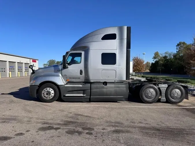 2022 International LT625a60d684d1476b57c266c3ed68e8f66b2