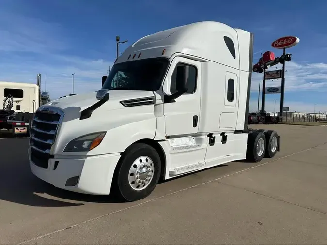 2019 Freightliner Cascadia