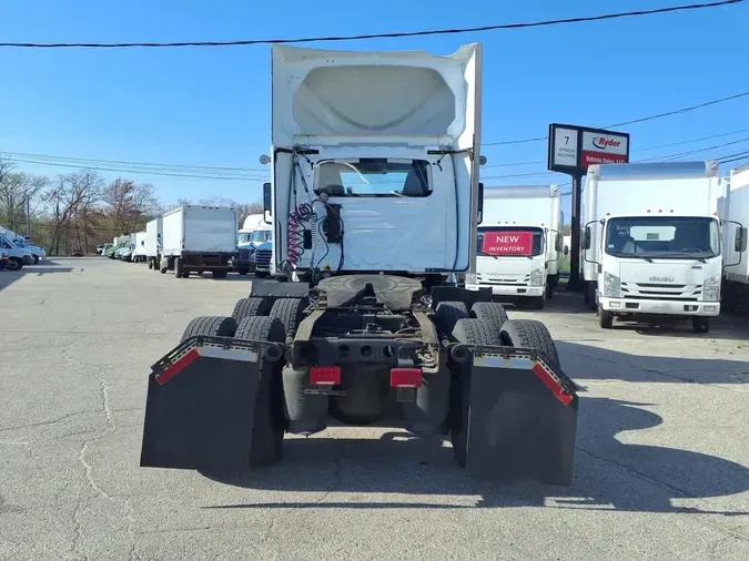 2018 NAVISTAR INTERNATIONAL LT625 DAYCAB T/A