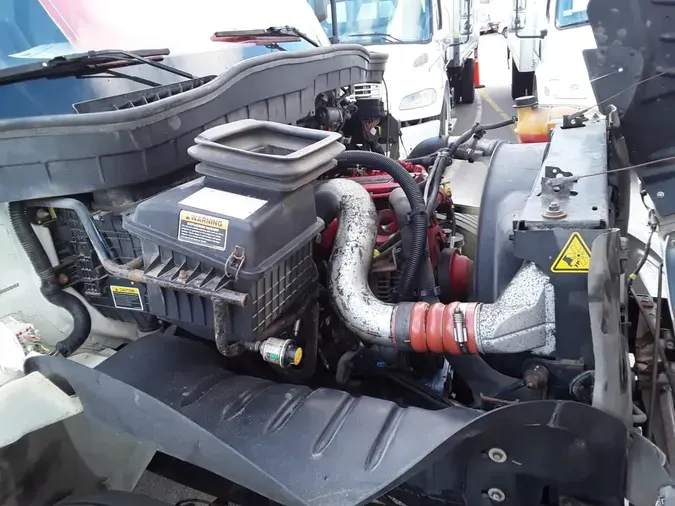 2020 NAVISTAR INTERNATIONAL MV607 (4X2)