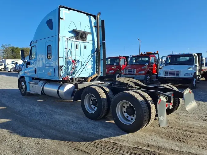 2019 FREIGHTLINER/MERCEDES CASCADIA 125