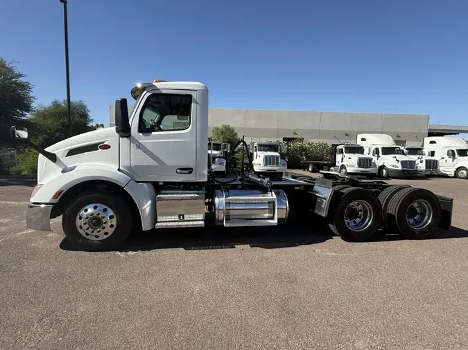 2023 Peterbilt 579