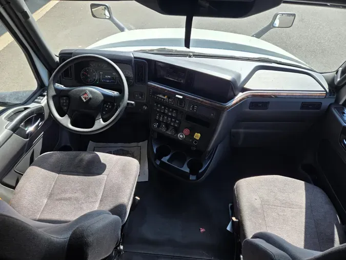 2021 International LT625