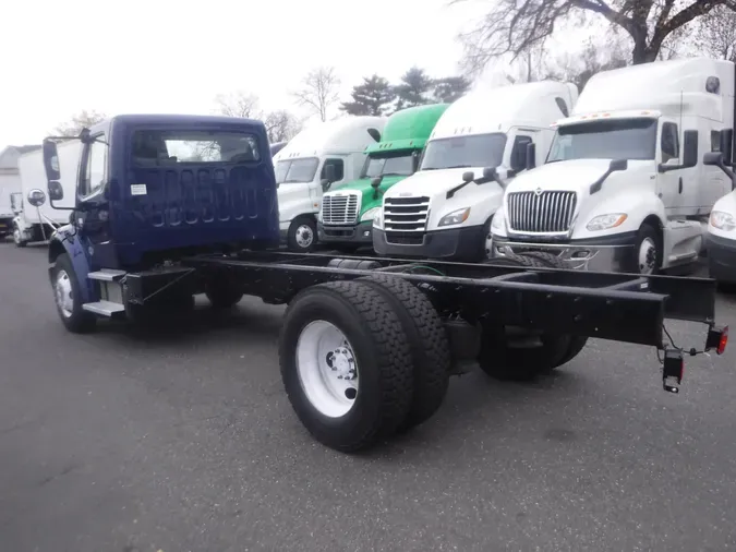 2018 FREIGHTLINER/MERCEDES M2 106