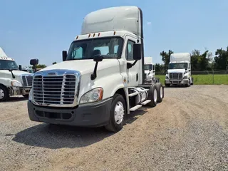 2018 FREIGHTLINER/MERCEDES CASCADIA 125