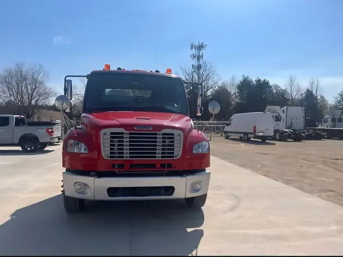 2020 FREIGHTLINER/MERCEDES M2 106a622e64a74a06f0523f10981635e940e